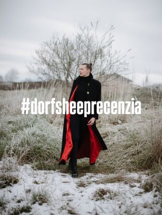 Náš Dlhý dámsky romantický vlnený kabát s kašmírom je unikát. Snúbi v sebe neprehliadnuteľný dizajn a pocit na...